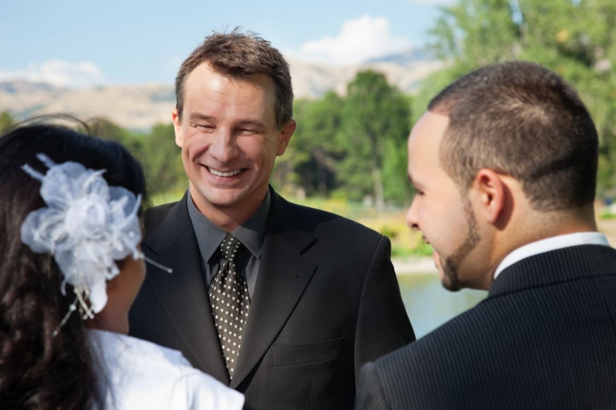 How To Become A Wedding Officiant